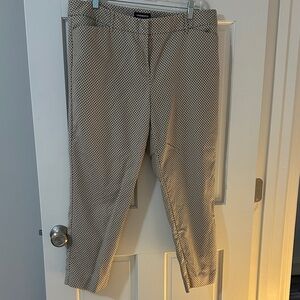 Liz Claiborne Black and White Cropped Pants